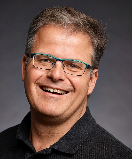 137 | Gelassenheit auf Augenhöhe – Interview mit Stefan Hund